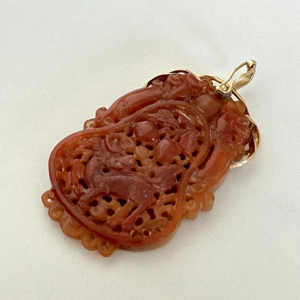Vintage 14K Yellow Gold Red Orange Carved Jade Chinese Dragon Large Pendant